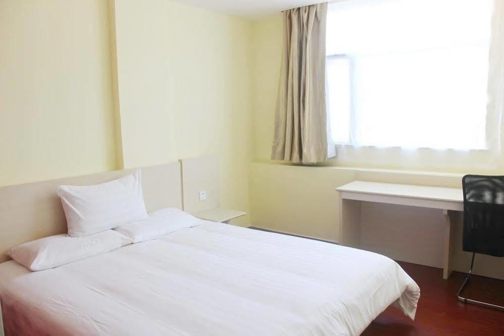 Hanting Hotel Yibin Zhongshan Street المظهر الخارجي الصورة